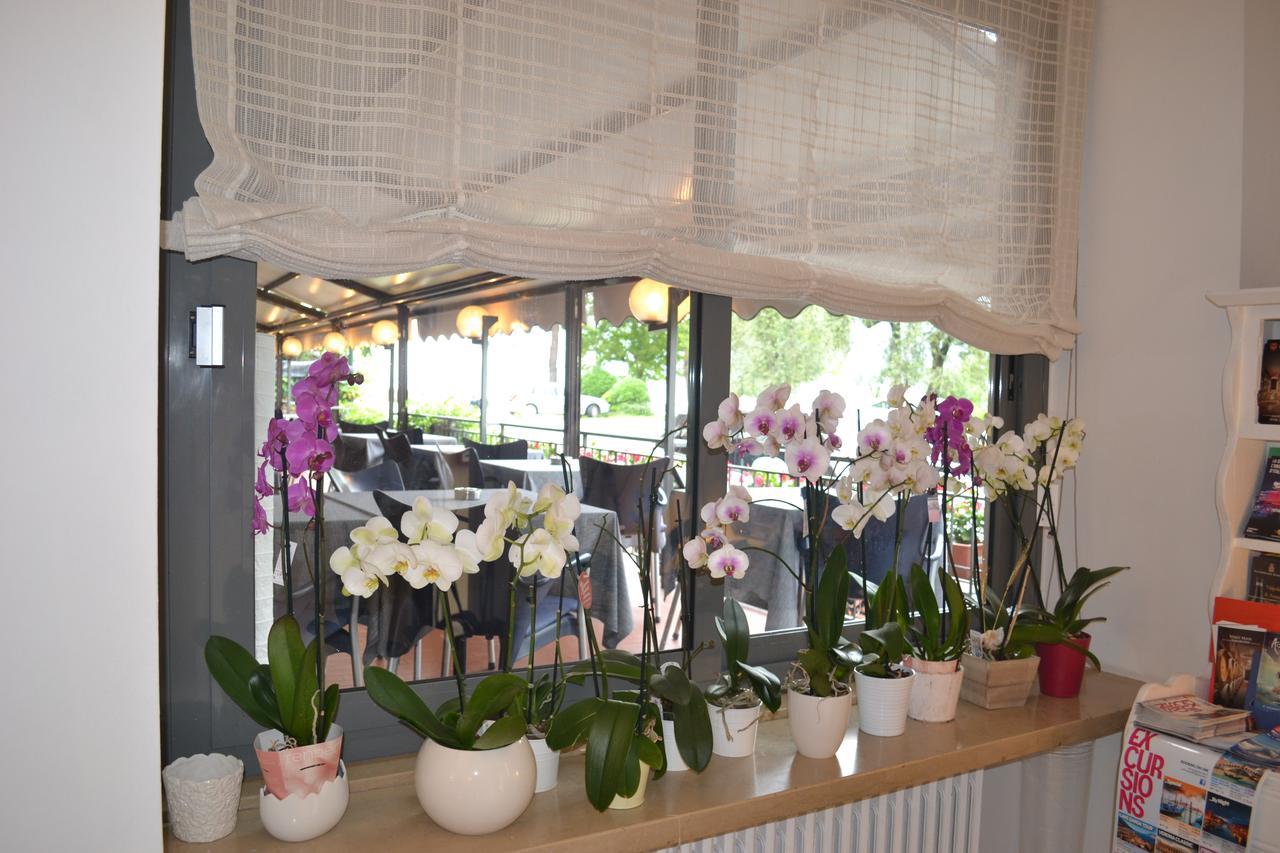 Hotel Smeraldo Brenzone sul Garda Ngoại thất bức ảnh